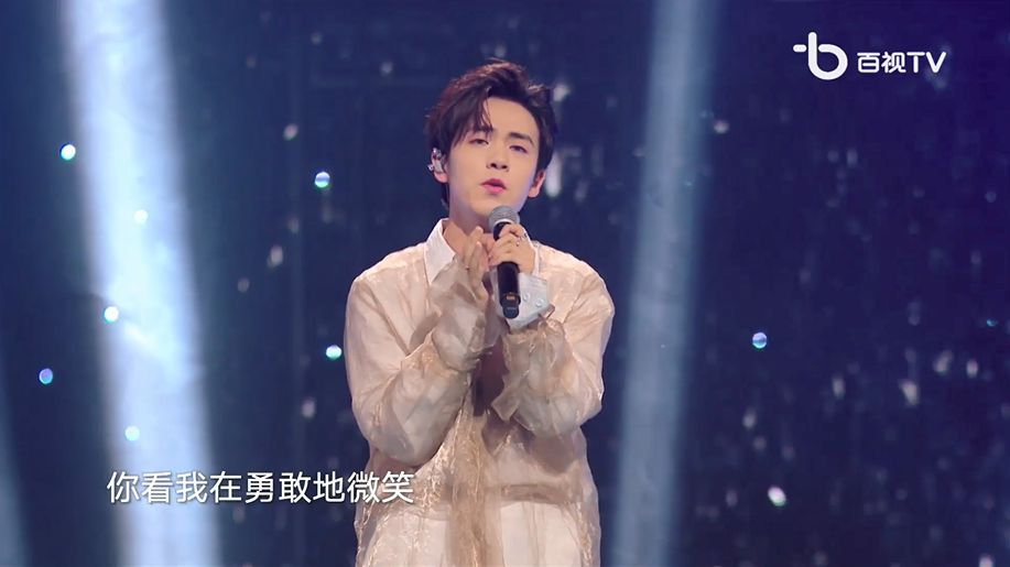 陈卓璇被嘲傻子大方回击 《金曲青春》声乐专场带来动人心声