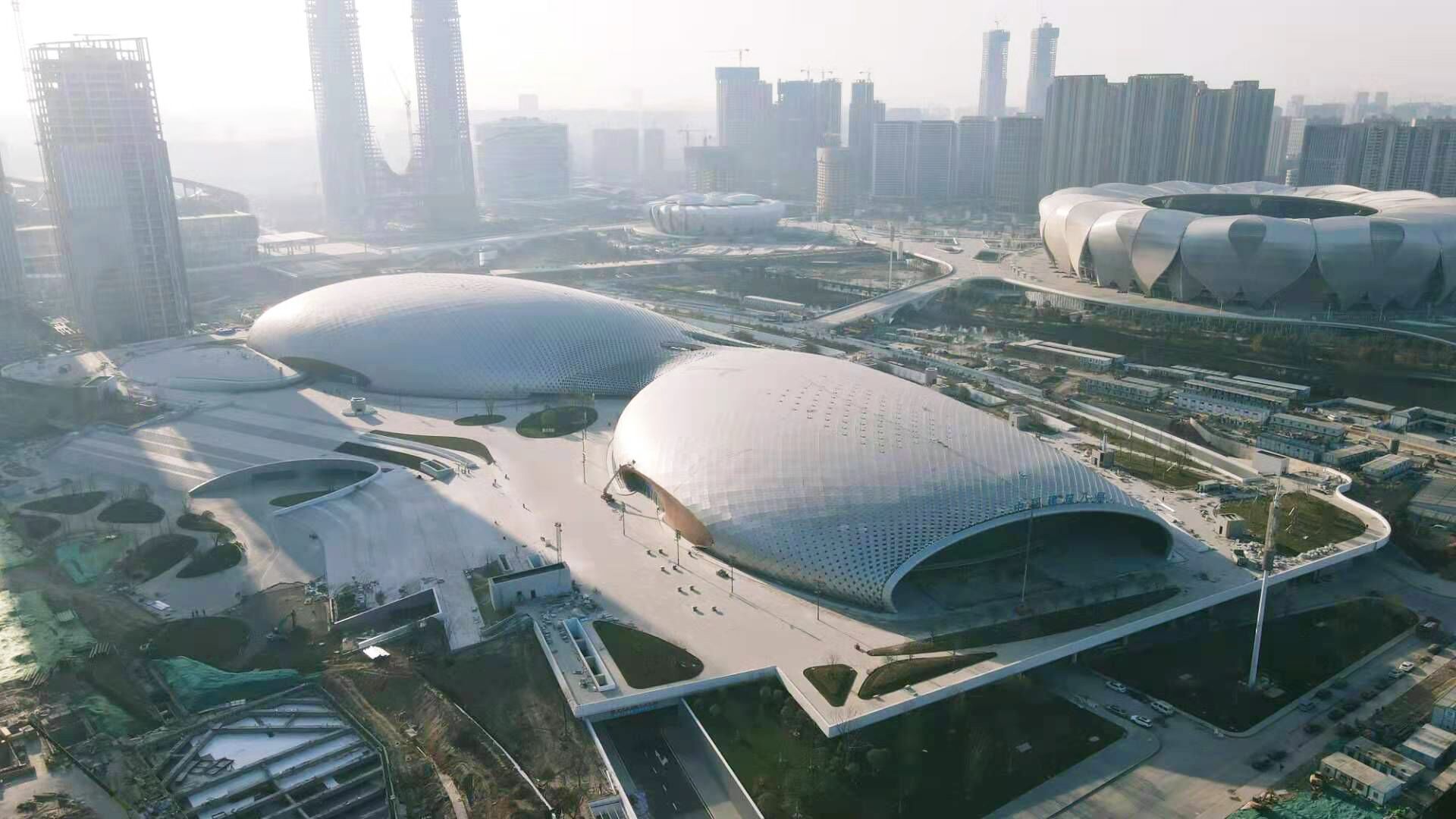 中央广播电视总台与浙江省人民政府签署杭州亚运会广播电视宣传战略合作协议