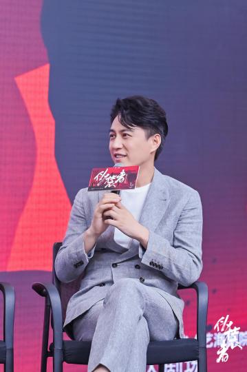 《伪装者》开启音乐剧三部曲 靳东首任音乐剧制作人